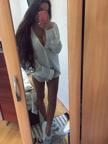 Наташа Каякент